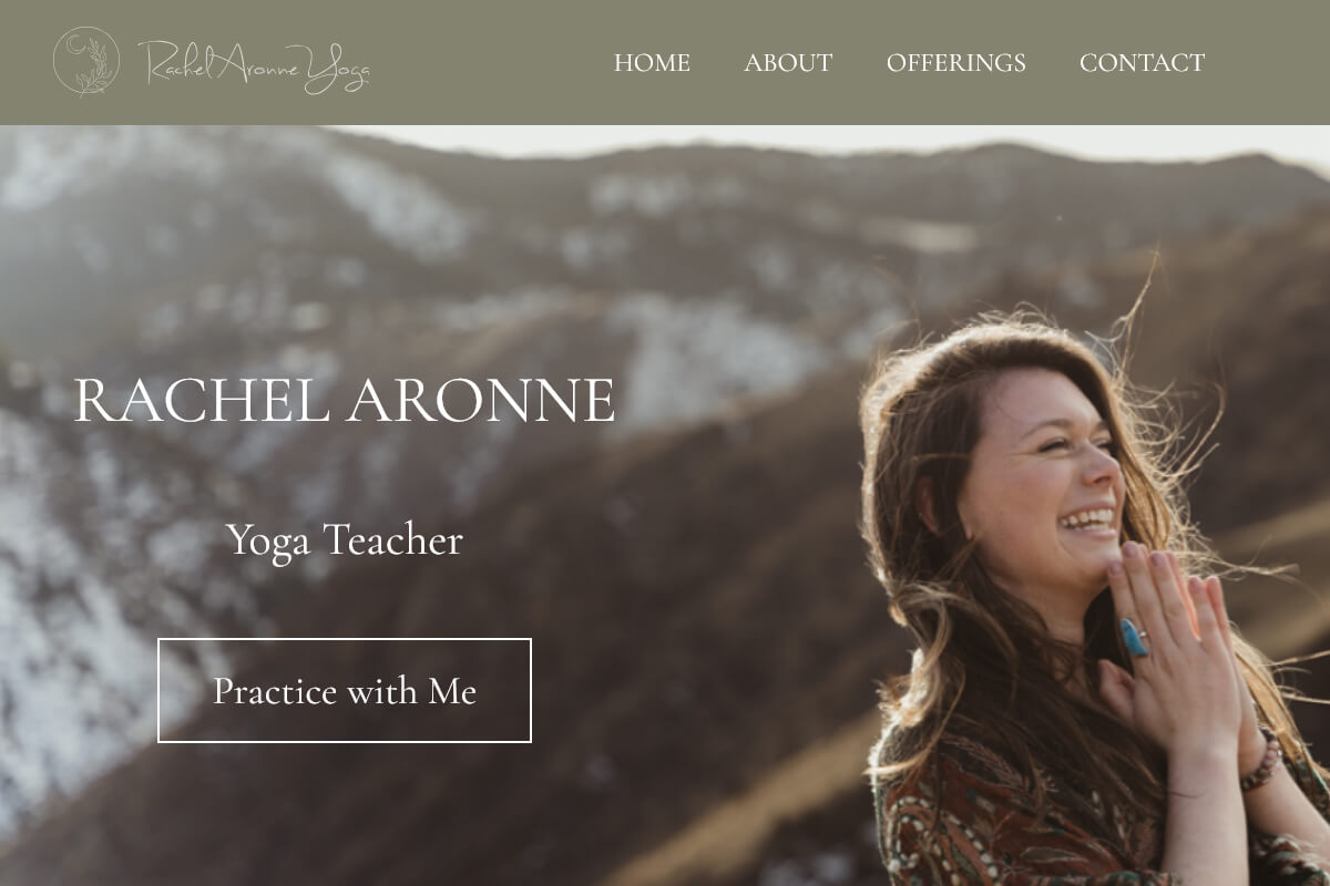 Desktop version of rachelaronneyoga.com